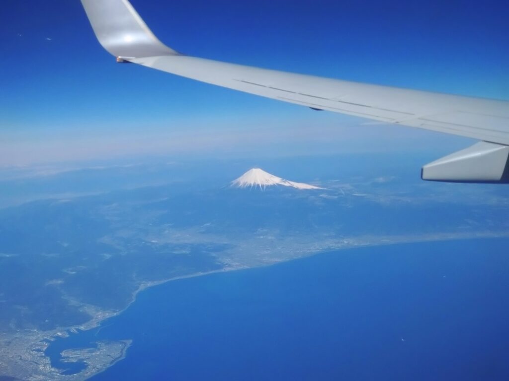 JAL254便からの富士山